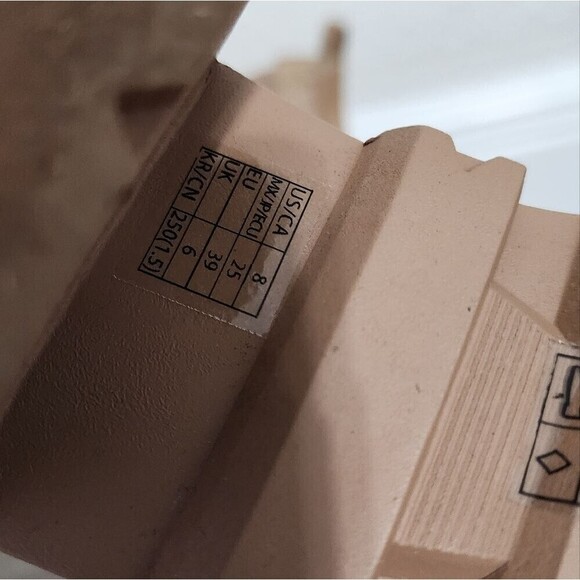 Suede Beige Khaki Chunky Heels Ankle Boots Size 8 NWOT - Picture 7 of 7